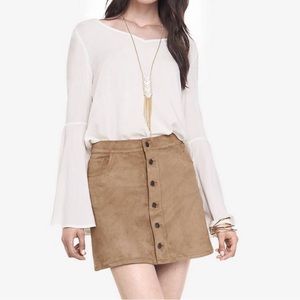 🧹🛍️Express velvet button up skirt